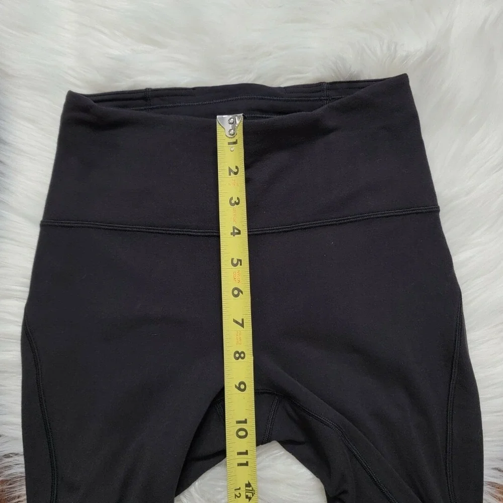 LULULEMON Ready to Rulu Legging 28